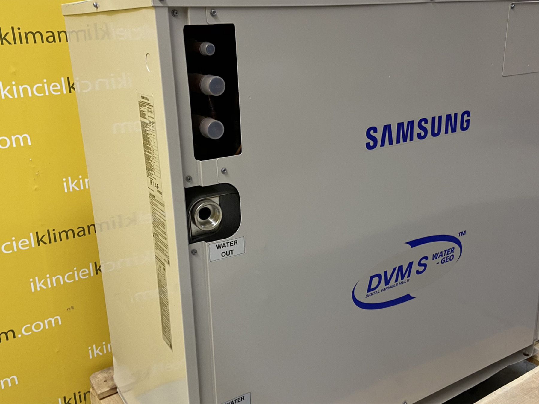 AM100MXWANREU 10HP 28,0 kW Samsung Water ( Sulu Sistem ) VRF Dış Ünite görsel 2